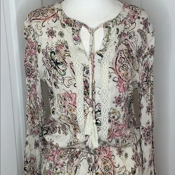 C&V CHELSEA & VIOLET•ROMPER - Picture 2 of 11